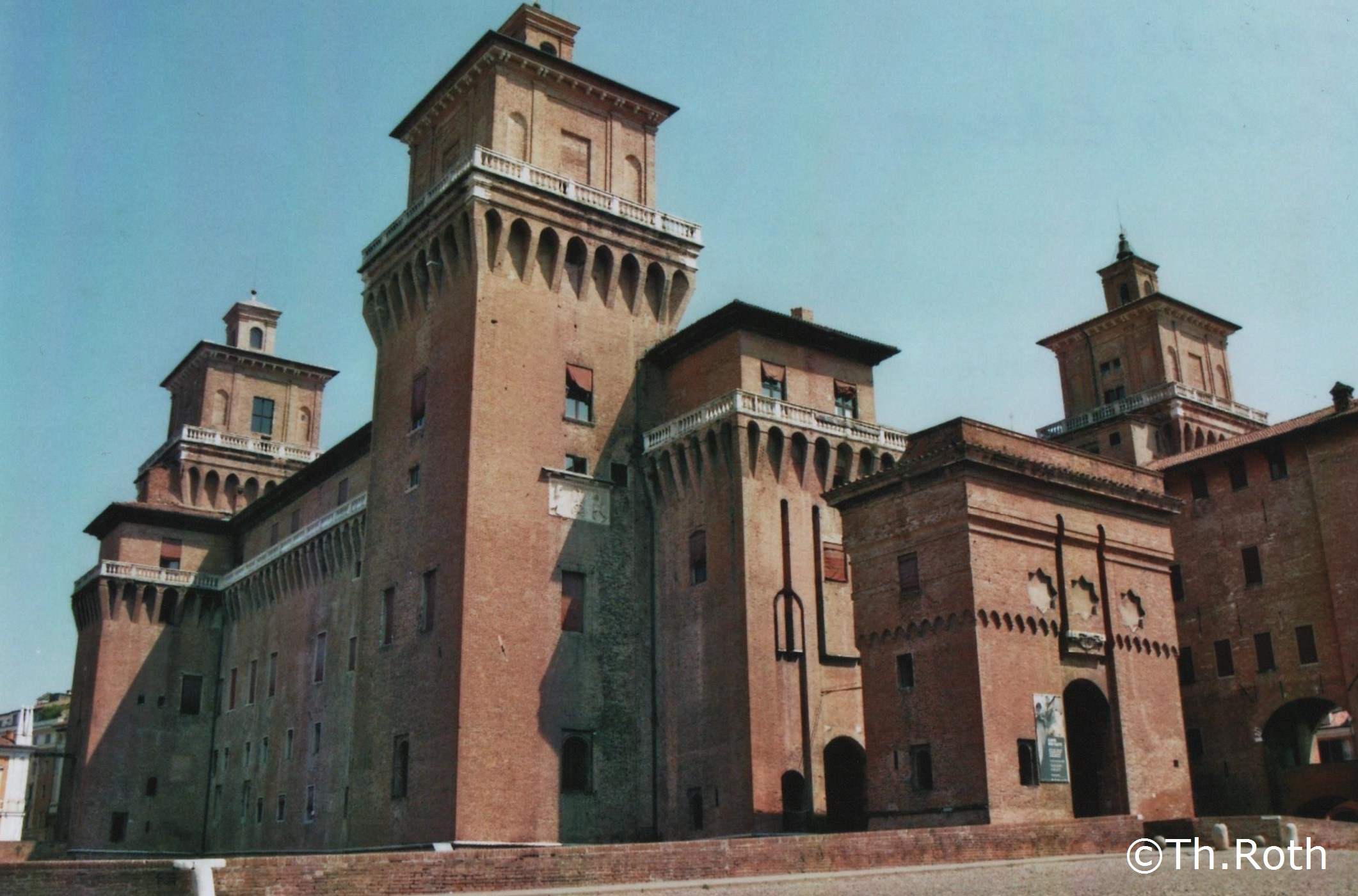 ferrara-08